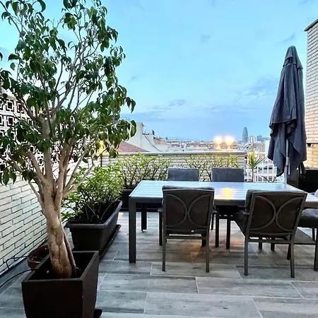 Apartmán Spacious Penthouse With Big Private Terrace & View Barcelona