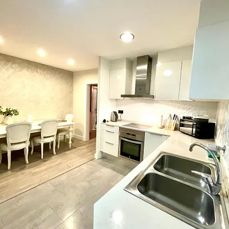 Apartmán Spacious Penthouse With Big Private Terrace & View Barcelona