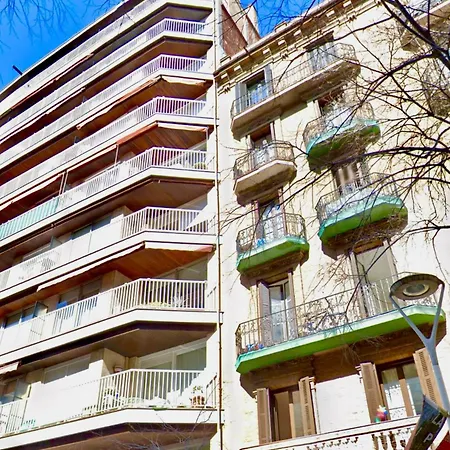Spacious Penthouse With Big Private Terrace & View Apartment